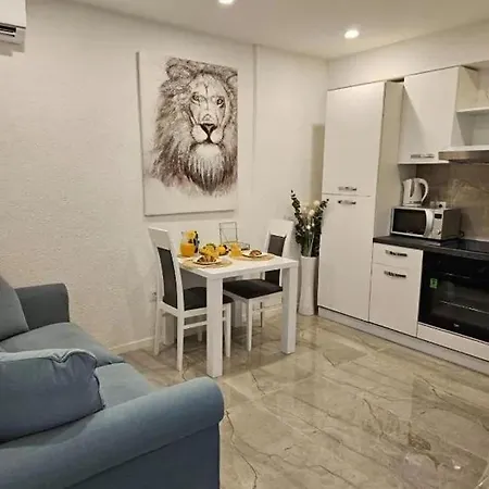 With Parking Space - 24190 شقة دوبروفينك