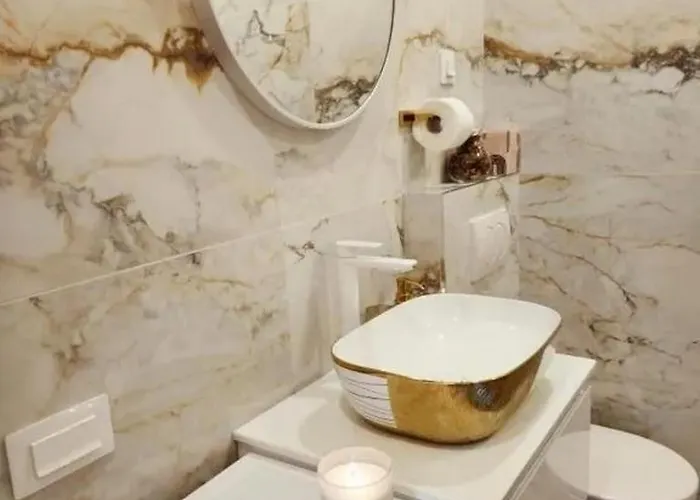 With Parking Space - 24190 Apartmán *