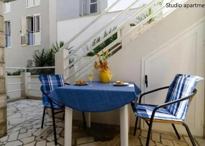 Apartamento With Parking Space - 24190 Dubrovnik