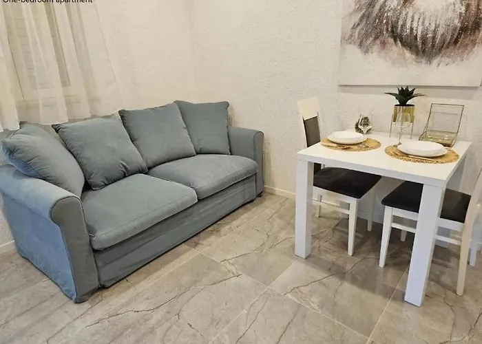 Apartamento With Parking Space - 24190 Dubrovnik